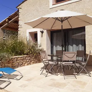 https://greoux-les-bains-appartement-6-personnes-domaine-des-broues.fr-provencehotel.com